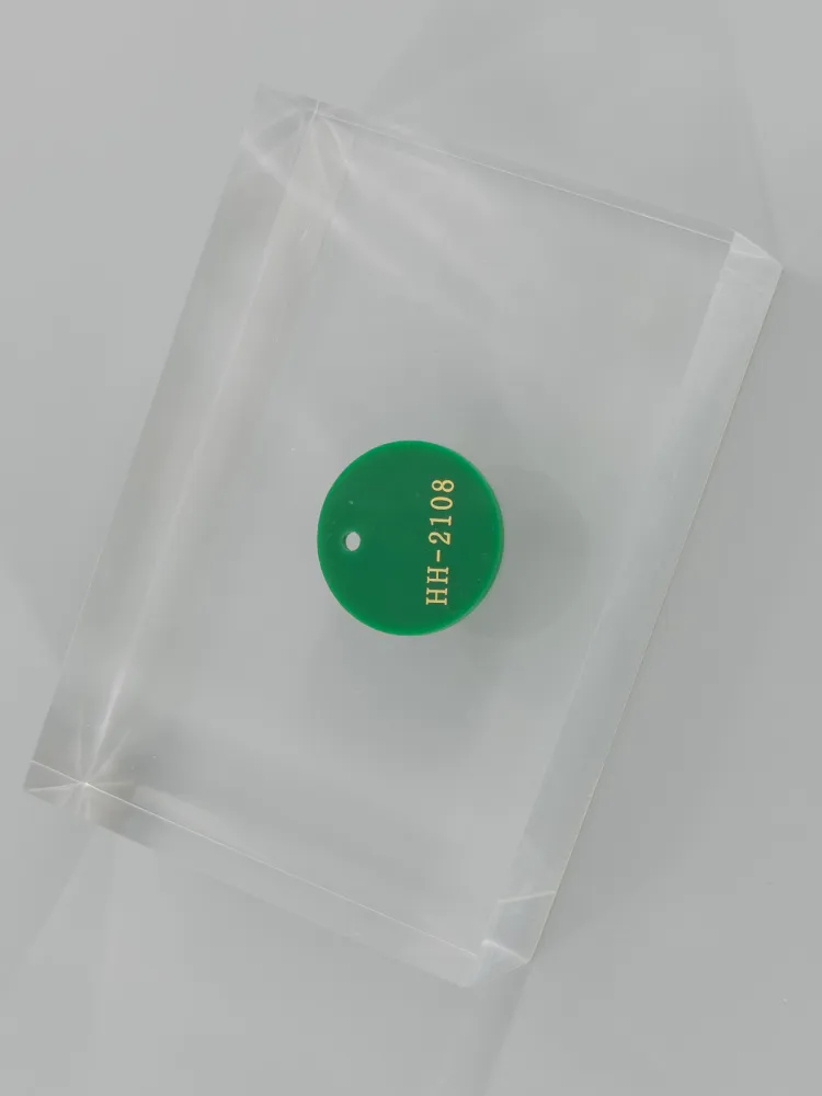Green acrylic — Top view