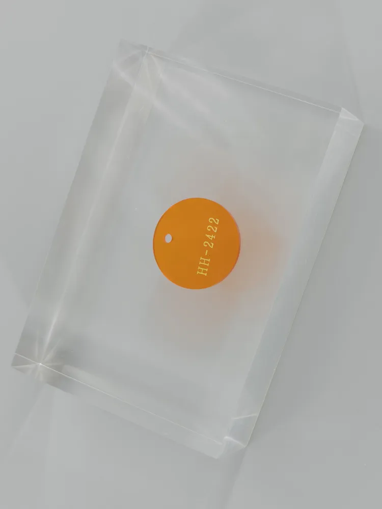 Amber acrylic — Top view