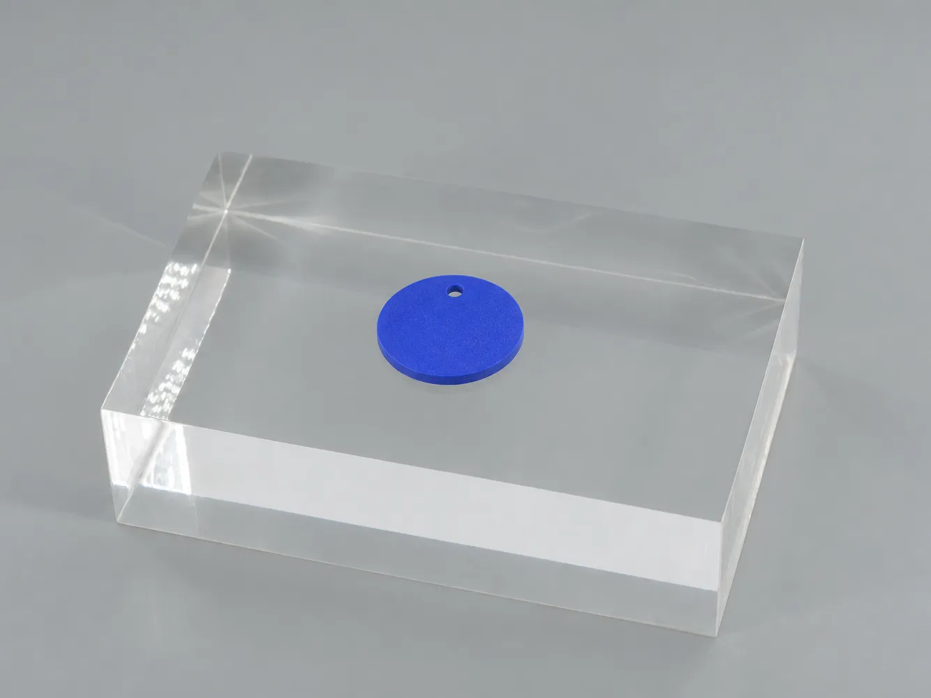 Blue expanded PVC foam sheet: matte royal blue surface, colored through to the edge (illustrative image)