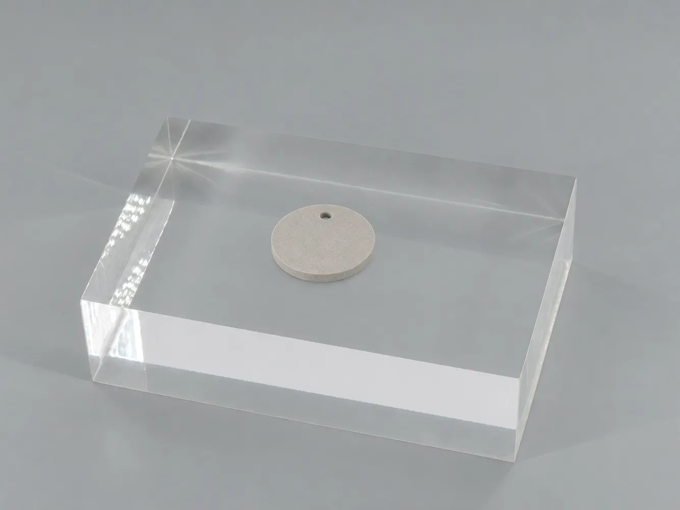 Light gray expanded PVC foam sheet: matte light gray surface, colored through to the edge (illustrative image)