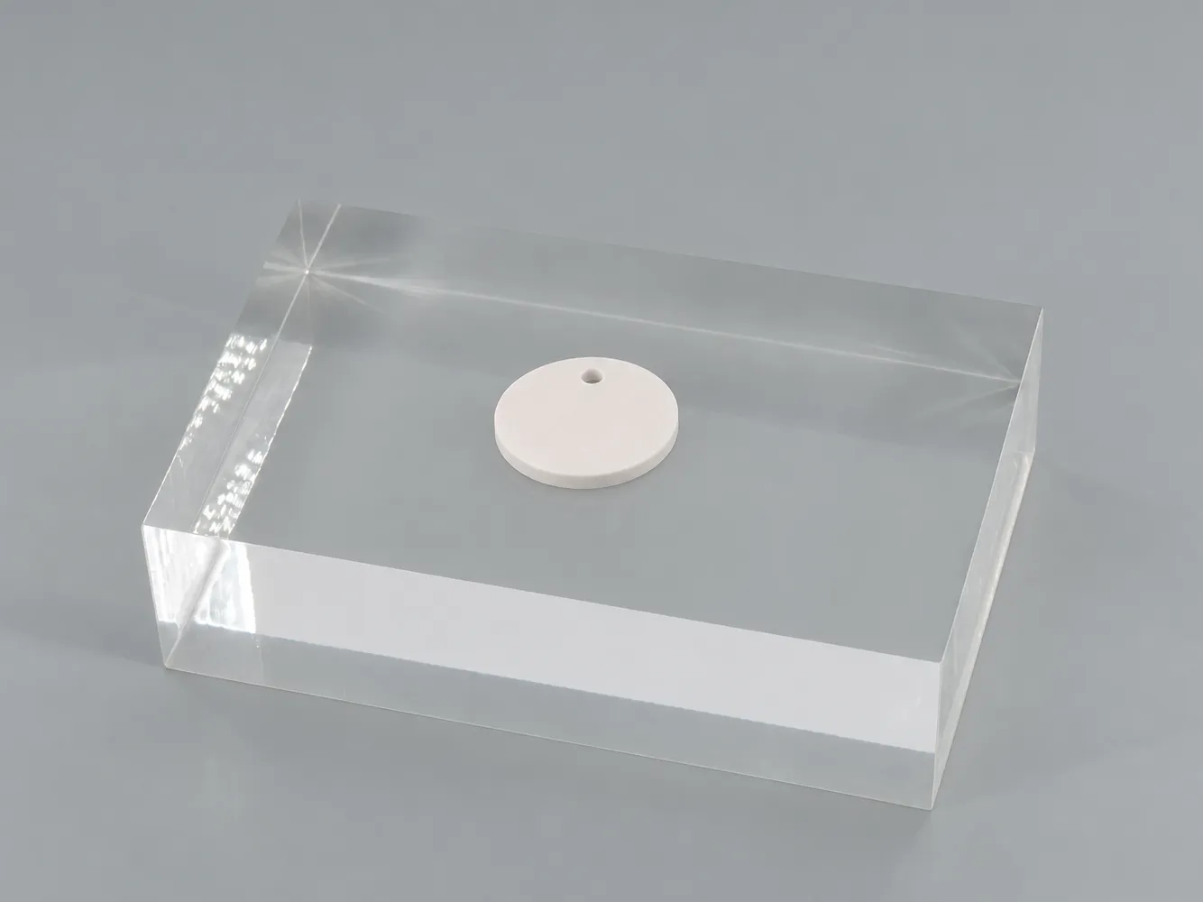 White expanded PVC foam sheet: matte white surface with a fine foam edge (illustrative image)